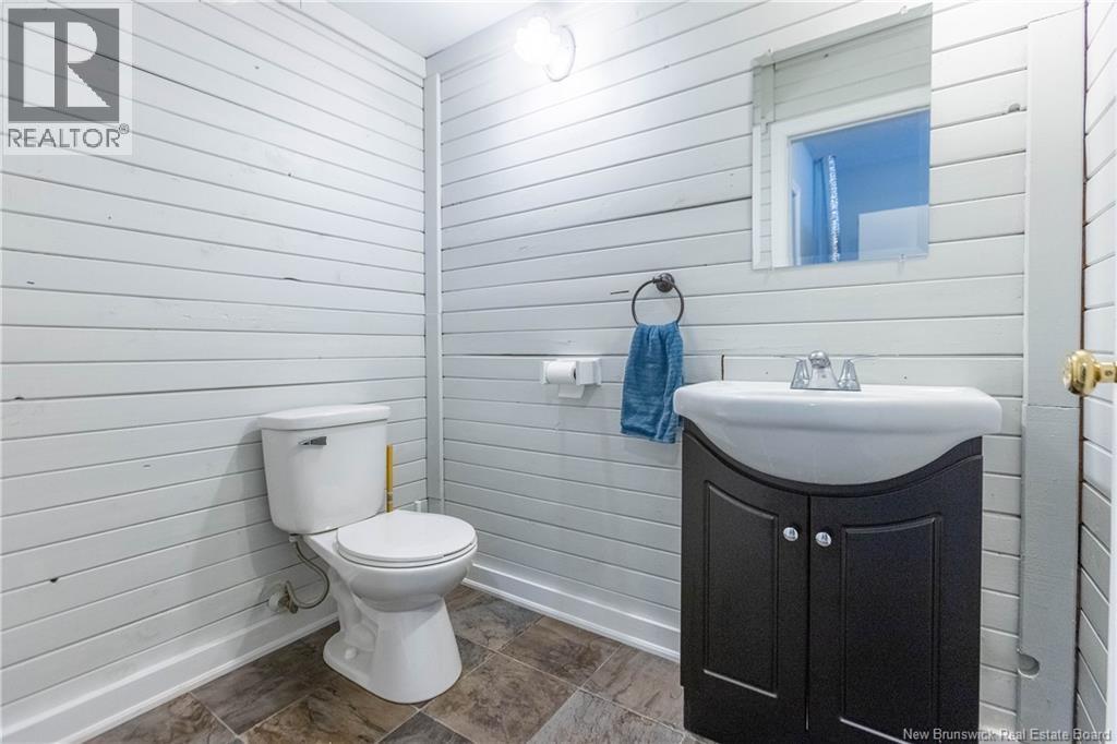 8 Estabrooks, Sackville, New Brunswick  E4L 3W7 - Photo 21 - NB137545