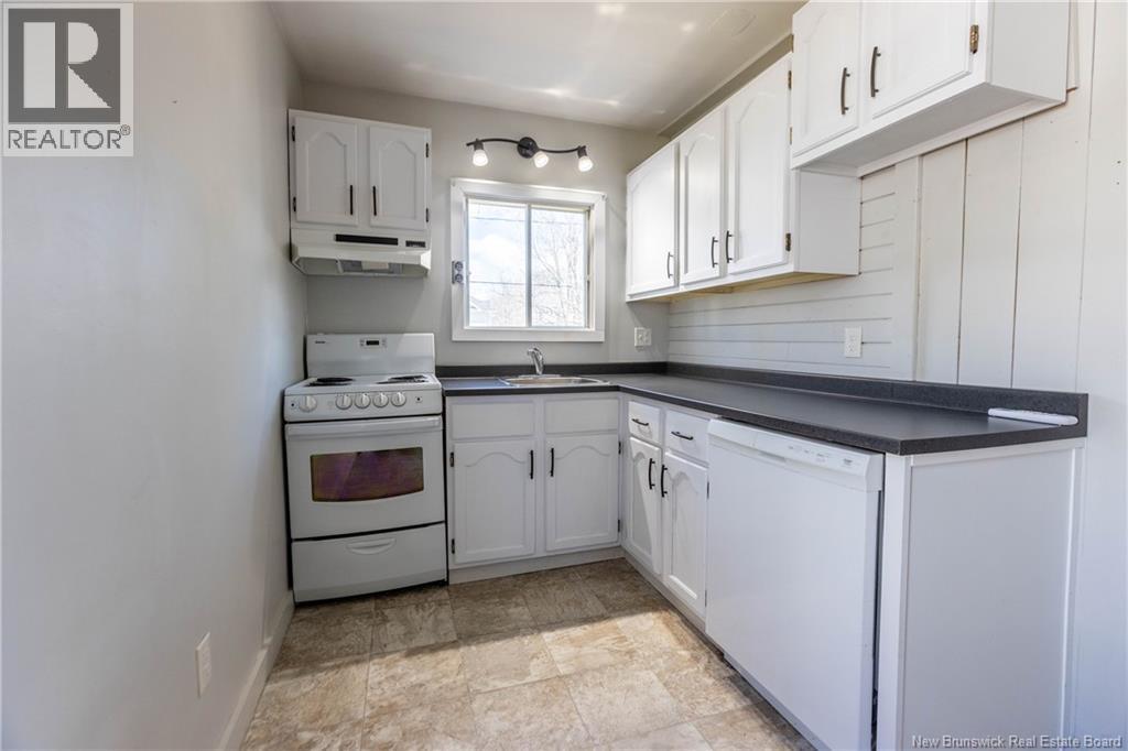 8 Estabrooks, Sackville, New Brunswick  E4L 3W7 - Photo 9 - NB137545