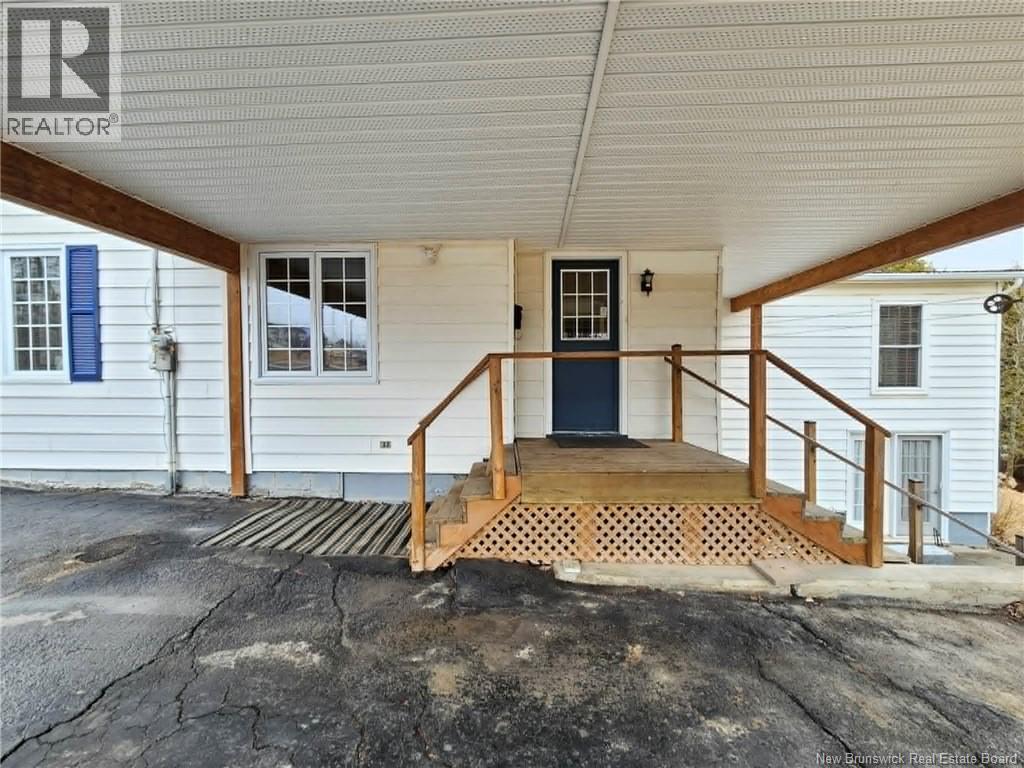 184 Main Street, Plaster Rock, New Brunswick  E7G 2E3 - Photo 12 - NB137724
