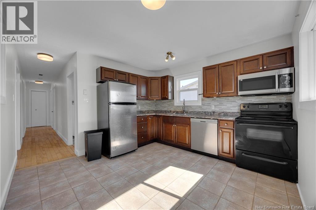 60 Eden Street, Saint John, New Brunswick  E2P 1C3 - Photo 10 - NB135859