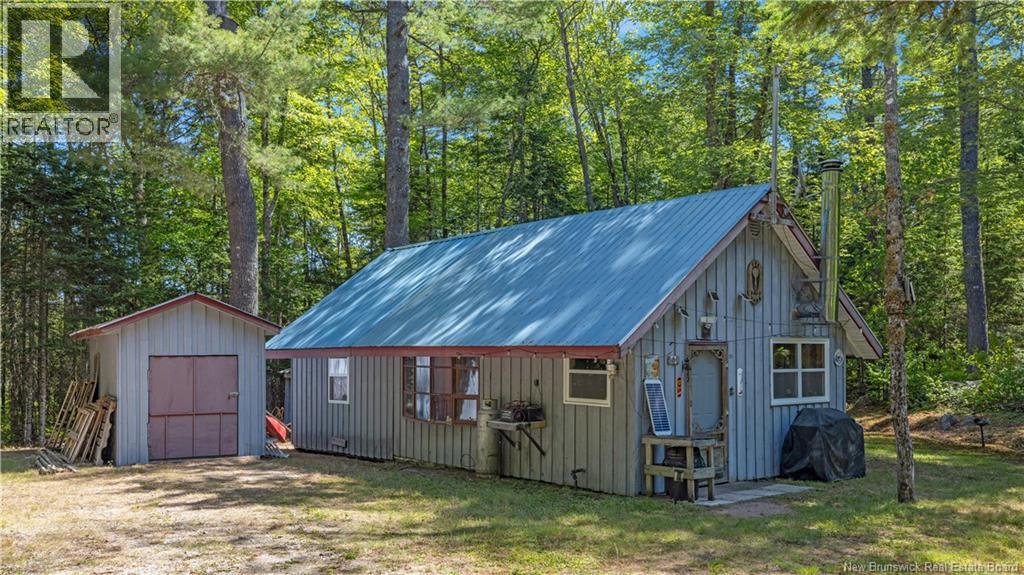 S S. Oromocto Lake Road, Clarendon, New Brunswick  E2L 2S6 - Photo 1 - NB137432