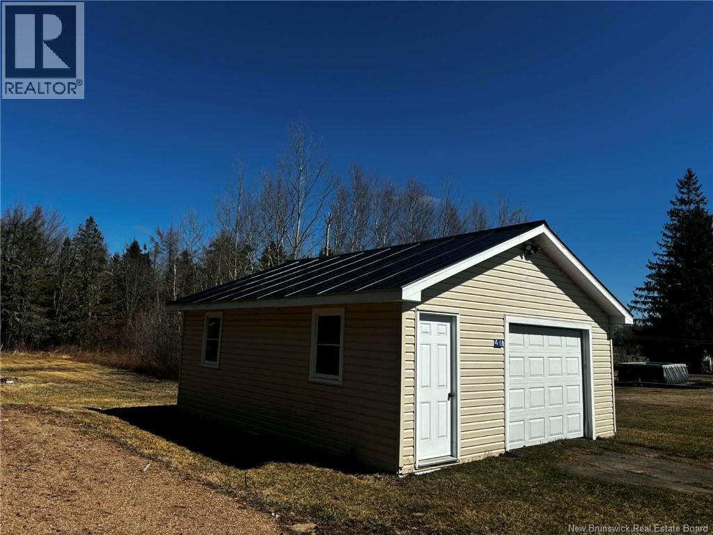 46 Ch Saint Paul, Rogersville, New Brunswick  E4Y 1W2 - Photo 3 - NB137710