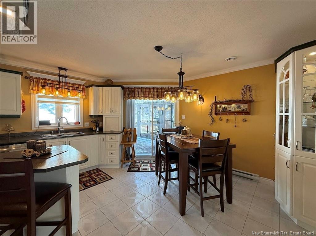 56 Des Gouverneurs Street, Edmundston, New Brunswick  E3V 4H5 - Photo 6 - NB137157
