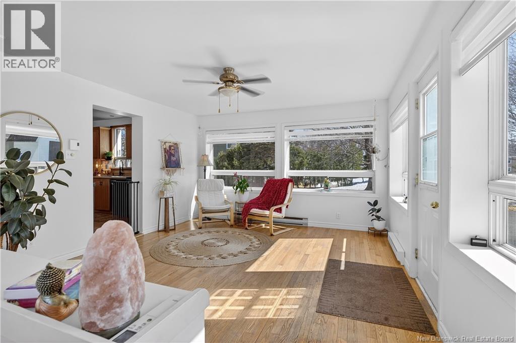 18 Stanley Street, Campbellton, New Brunswick  E3N 1G9 - Photo 2 - NB137664
