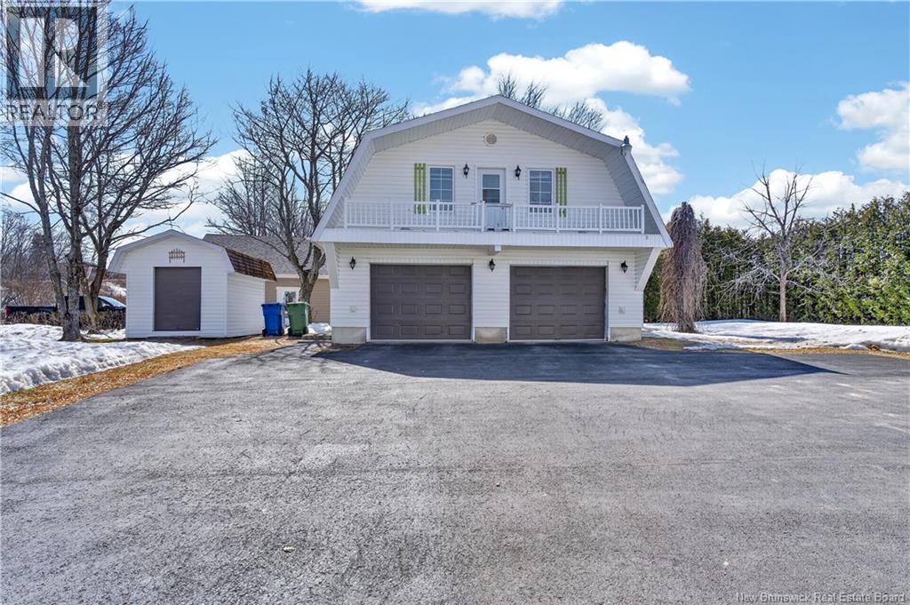 18 Stanley Street, Campbellton, New Brunswick  E3N 1G9 - Photo 32 - NB137664