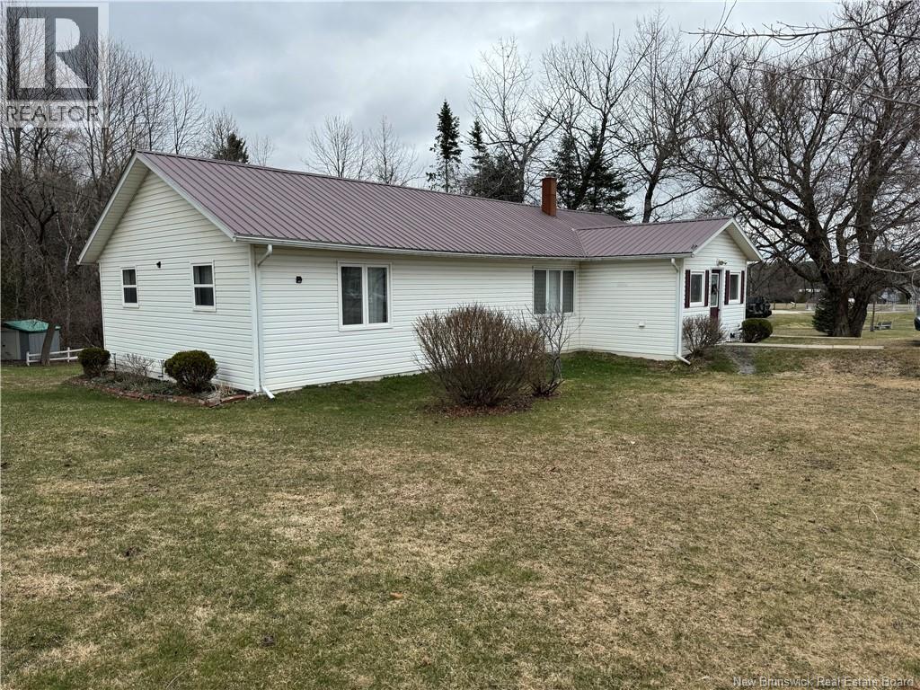 740 Central Street, Centreville, New Brunswick  E7K 2M5 - Photo 2 - NB137839