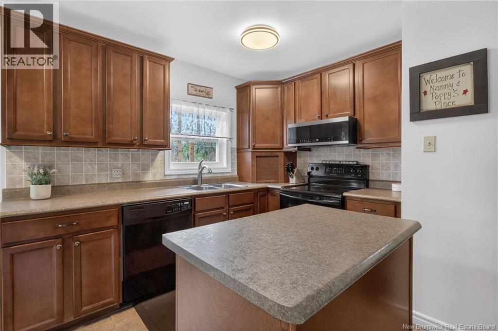 77 Lawson, Riverview, New Brunswick  E1B 3R1 - Photo 23 - NB137632