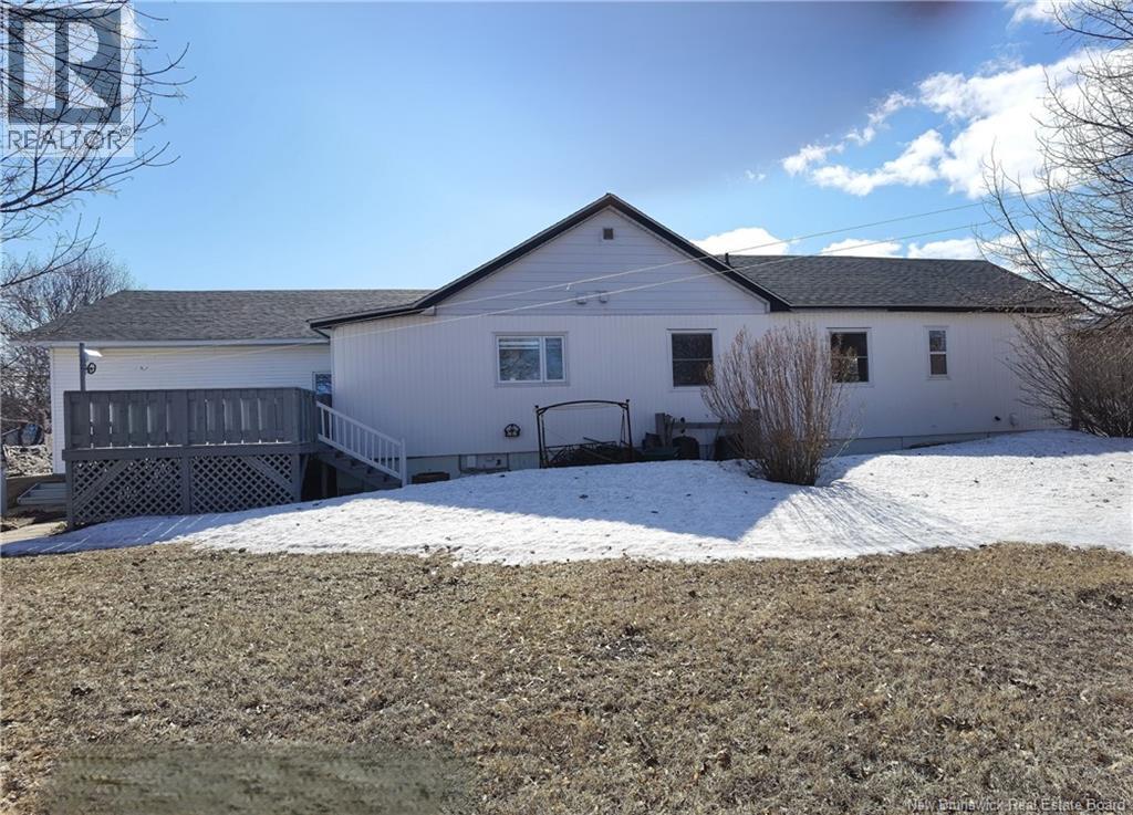 141 1 Ere Rue, Shippagan, New Brunswick  E8S 1A2 - Photo 4 - NB137700