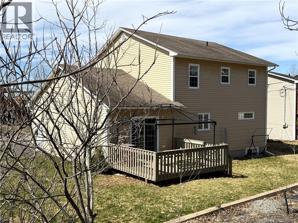 80 Blanchard Court, Fredericton, New Brunswick  E3G 3X2 - Photo 2 - NB136902