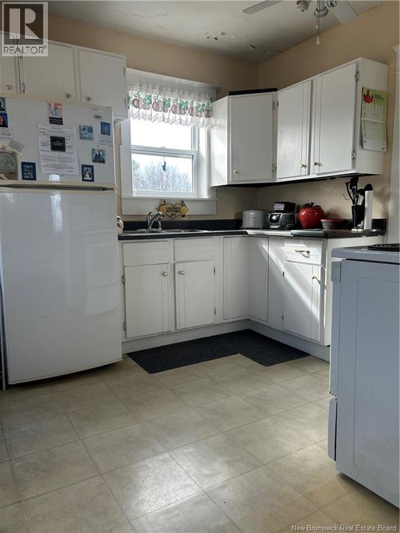 453 Lavallee, Memramcook, New Brunswick  E4K 3C7 - Photo 16 - NB137389