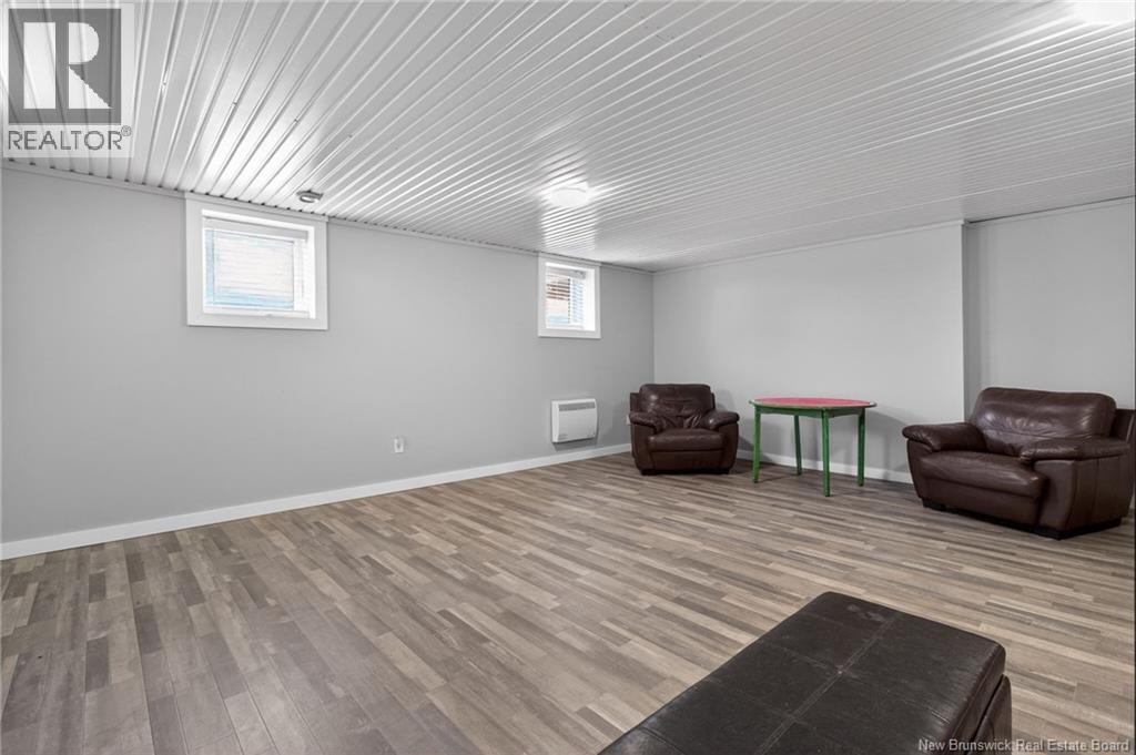 949 Elmwood Drive, Moncton, New Brunswick  E1H 2H1 - Photo 40 - NB137522