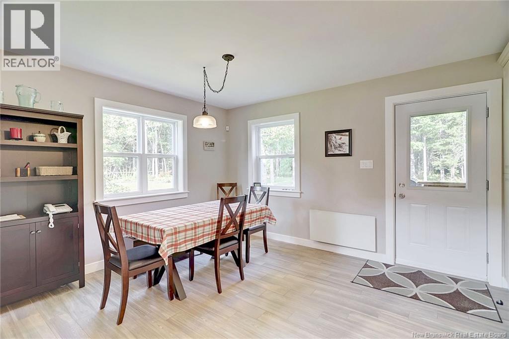 1276 Cox Point Road, Cumberland Bay, New Brunswick  E4A 2Z3 - Photo 11 - NB137657