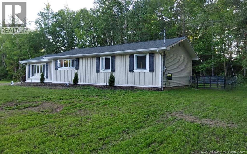 922 Robertville, Robertville, New Brunswick  E8K 2K5 - Photo 6 - NB137956