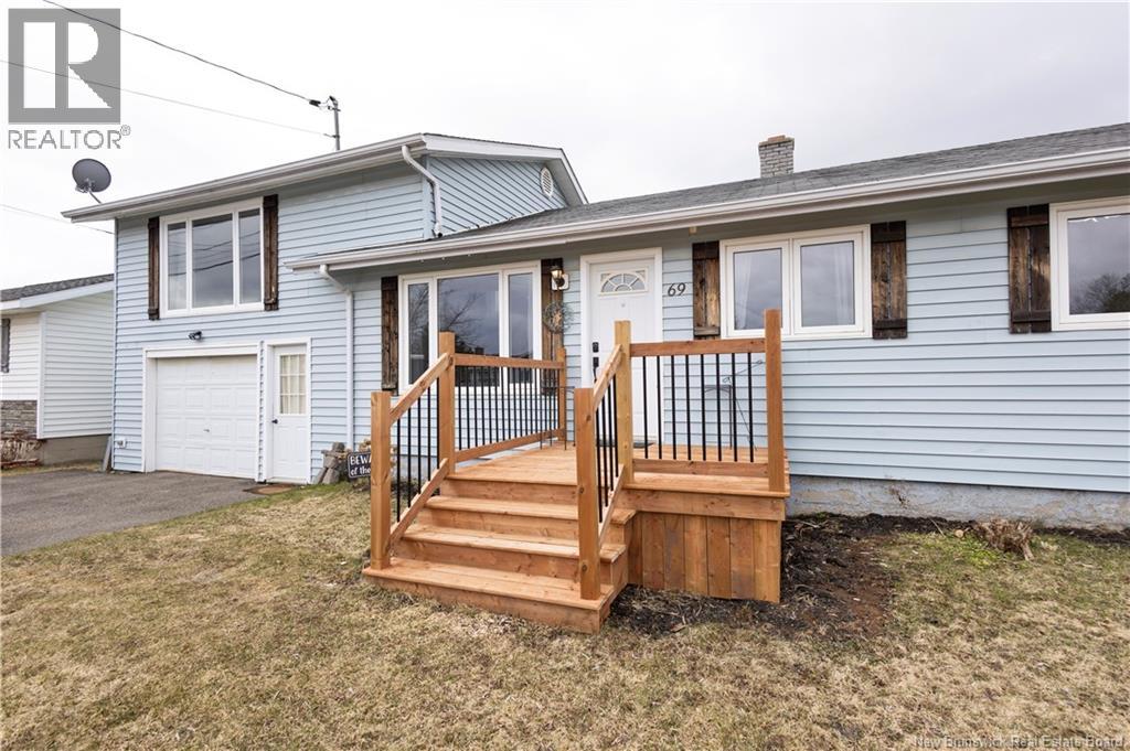 69 Centennial Street, Plaster Rock, New Brunswick  E7G 1J1 - Photo 3 - NB137805
