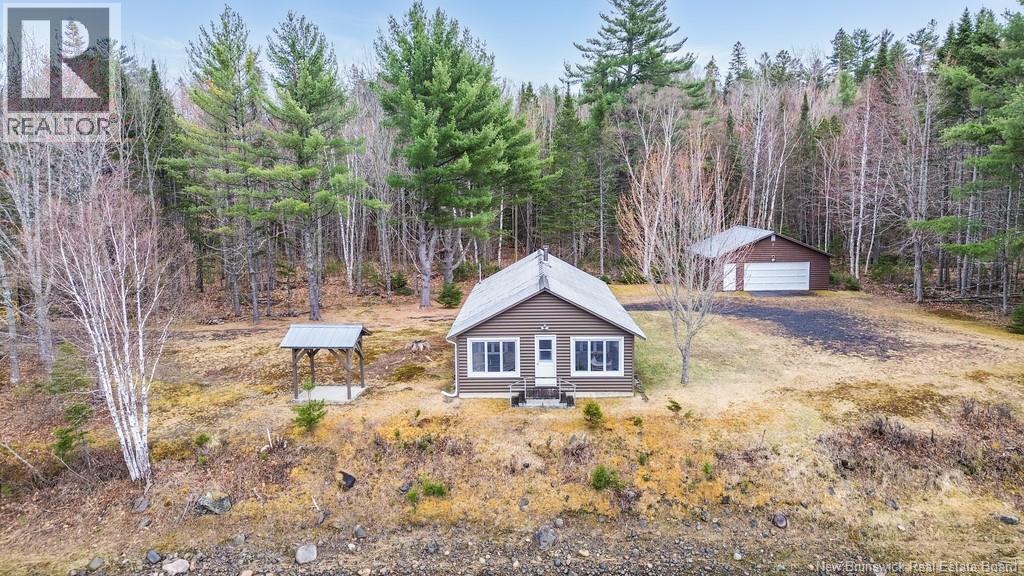 43 Clarks Point Road, Boiestown, New Brunswick E6A 1E7 - Photo 2 - NB137992