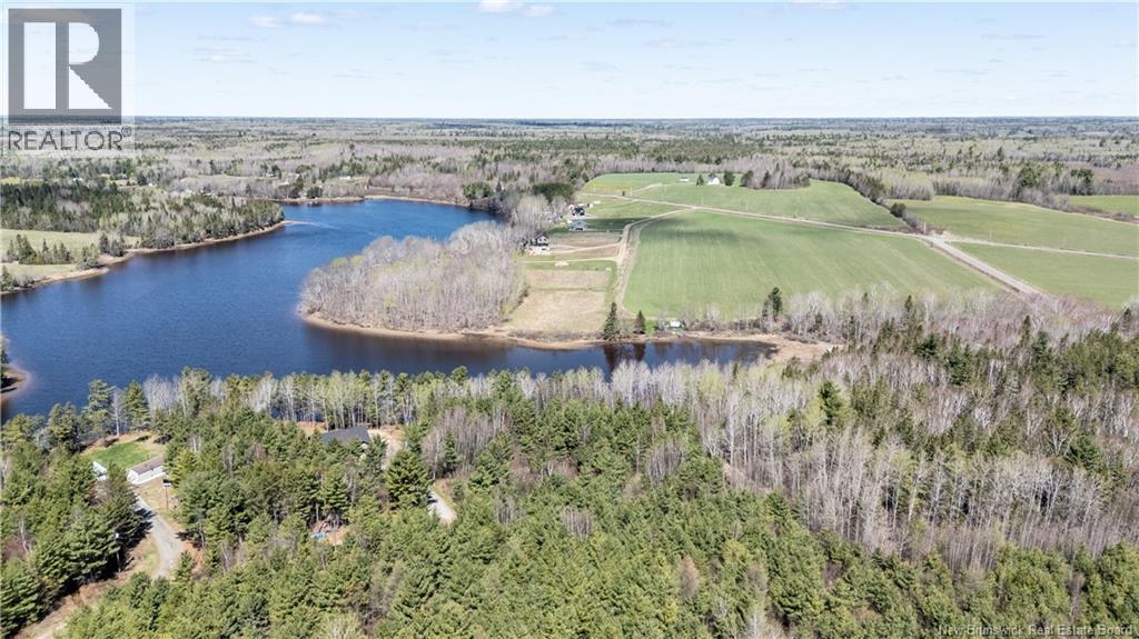 22-1 Sunshine Lane, Bass River, New Brunswick  E4T 1H9 - Photo 3 - NB137049