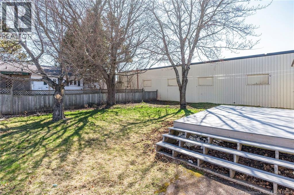 21 Mount Royal Boulevard, Moncton, New Brunswick  E1E 2T9 - Photo 37 - NB137946