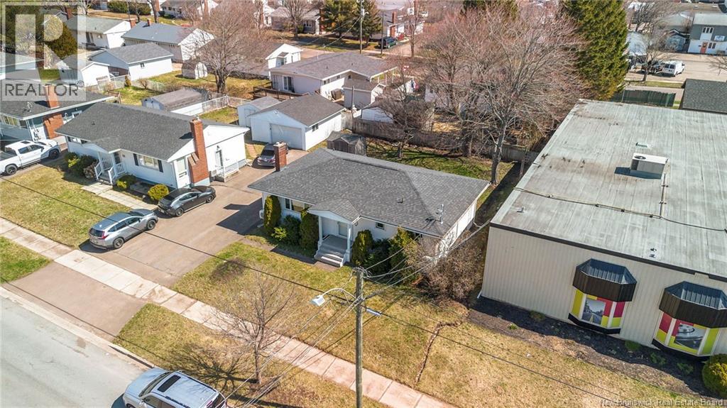 21 Mount Royal Boulevard, Moncton, New Brunswick  E1E 2T9 - Photo 49 - NB137946