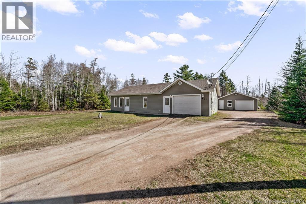 401 Ch Saint-Andre Road, Cap-Pelé, New Brunswick  E4N 1Z5 - Photo 2 - NB138151