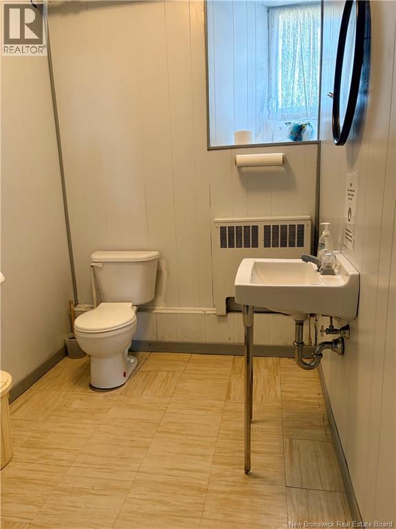 314 Chaleur, Charlo, New Brunswick  E8E 2G2 - Photo 28 - NB138225