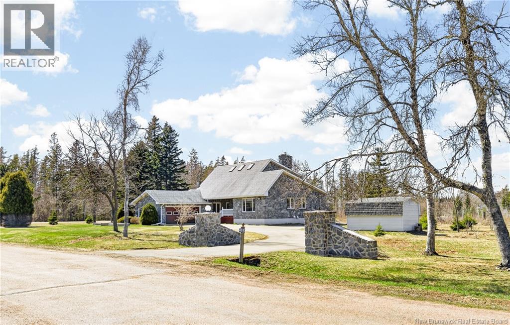 45 Les Arpents-Verts Road, Grand-Barachois, New Brunswick