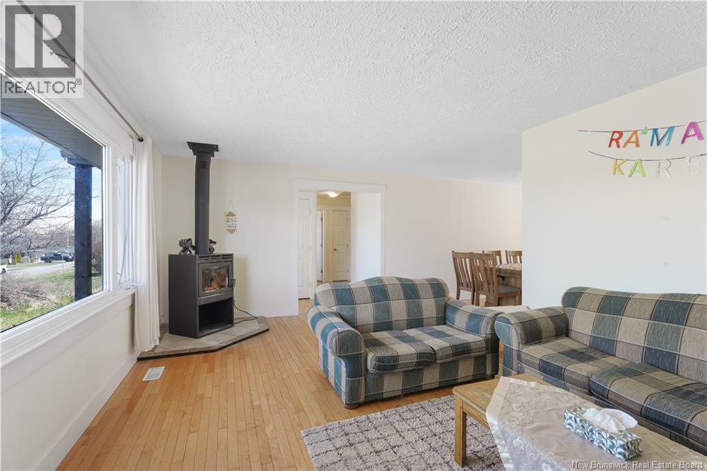 22 Birchcroft Drive, Fredericton, New Brunswick  E3C 1K7 - Photo 15 - NB138198