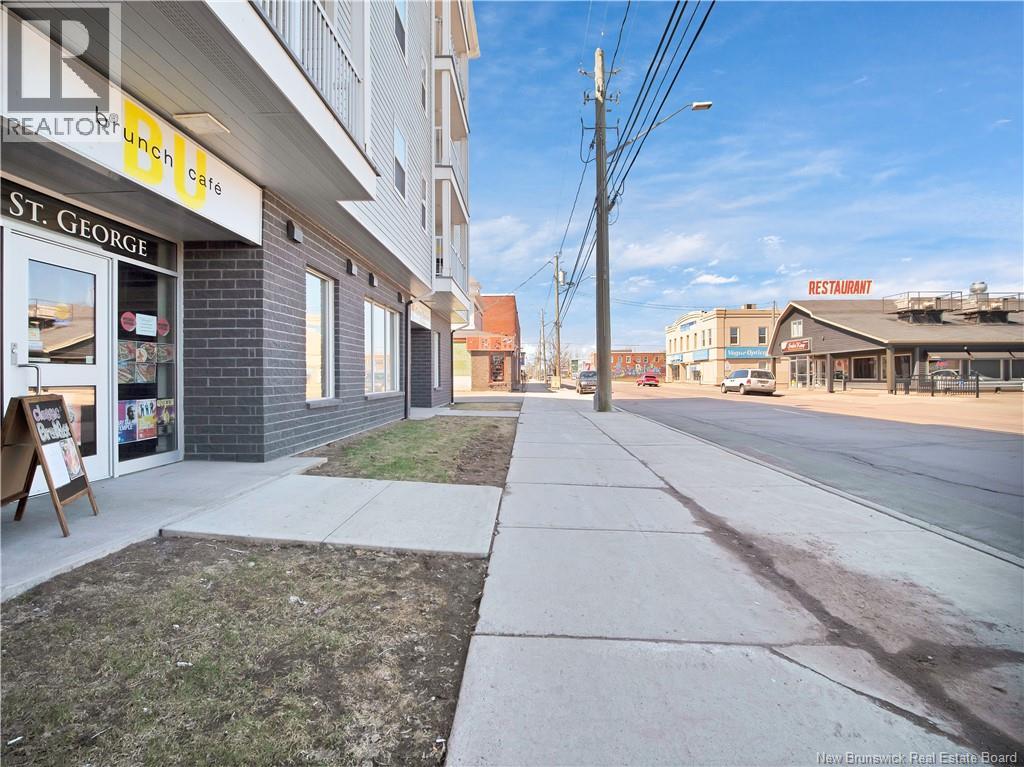 364 St. George, Moncton, New Brunswick  E1C 1X2 - Photo 5 - NB138368