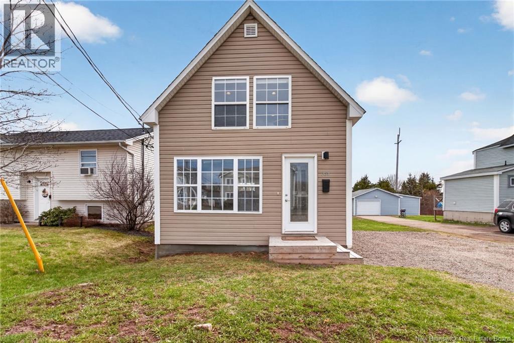 254 Highlandview Road, Moncton, New Brunswick  E1A 2L3 - Photo 2 - NB138373