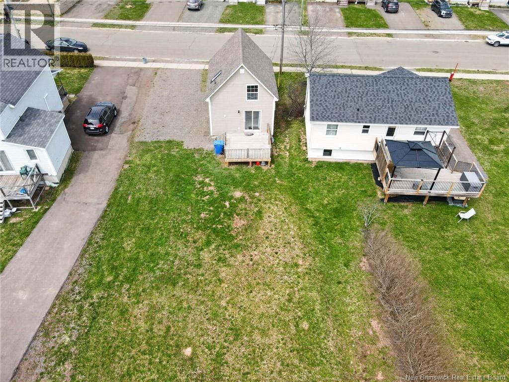 254 Highlandview Road, Moncton, New Brunswick  E1A 2L3 - Photo 3 - NB138373