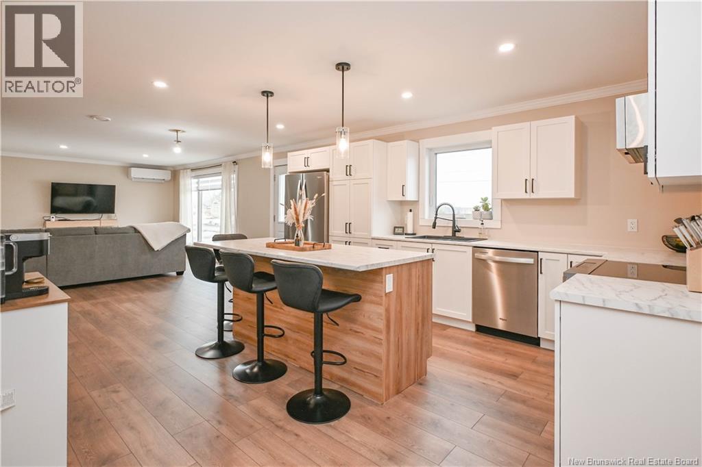 106 Des Champs Street, Lamèque, New Brunswick  E8T 1E7 - Photo 12 - NB138421