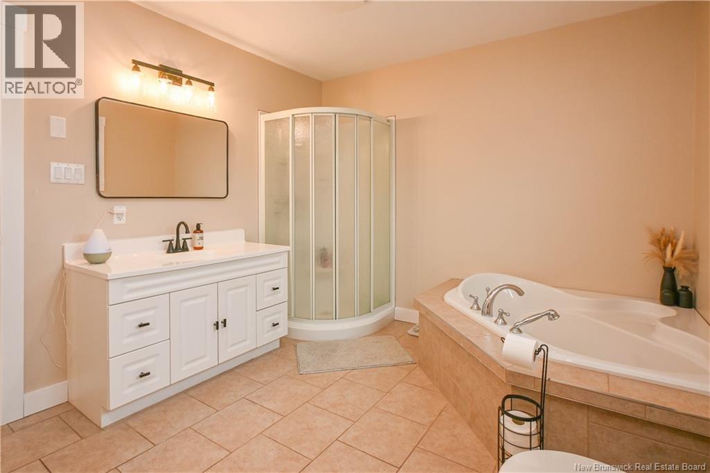 106 Des Champs Street, Lamèque, New Brunswick  E8T 1E7 - Photo 25 - NB138421