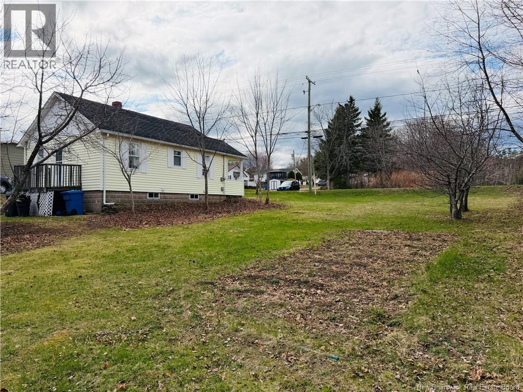 590 Old King George Hwy, Miramichi, New Brunswick  E1V 1K1 - Photo 3 - NB138483