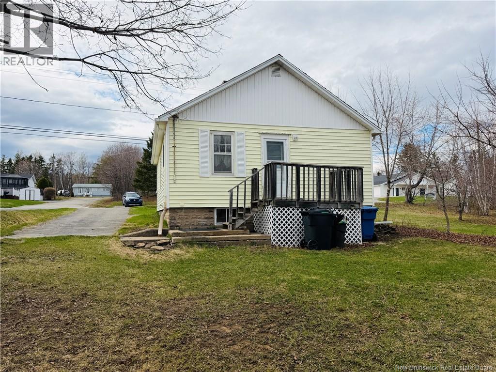 590 Old King George Hwy, Miramichi, New Brunswick  E1V 1K1 - Photo 5 - NB138483