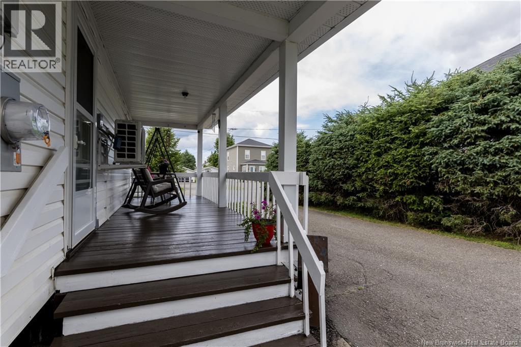205 Basin Street, Grand Falls, New Brunswick  E3Z 2H9 - Photo 3 - NB138138