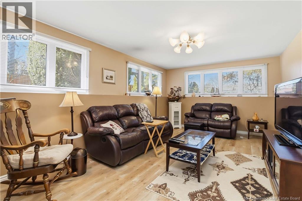 35 Firwood Crescent, Moncton, New Brunswick  E1A 5W9 - Photo 33 - NB138255