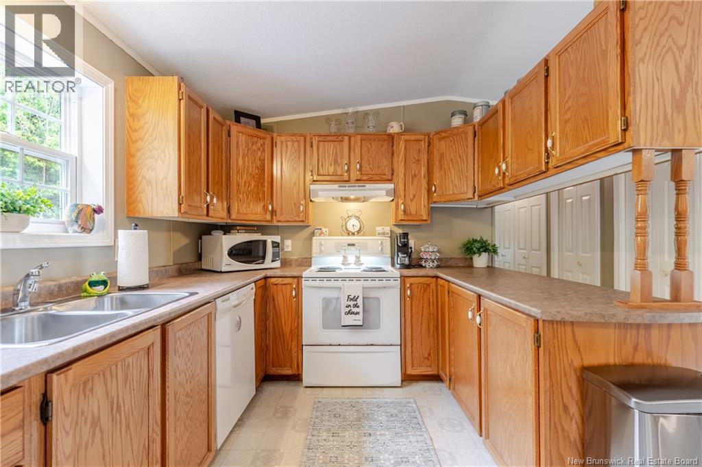 81 Mccain Drive, Waasis, New Brunswick  E3B 9E4 - Photo 11 - NB138319