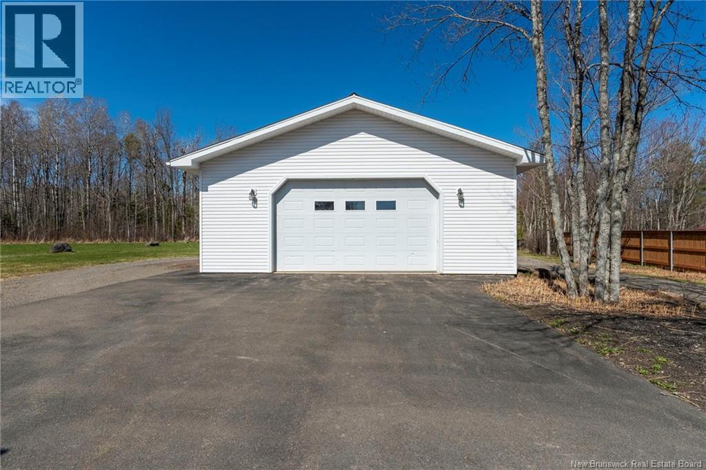 951 Ryan Street, Moncton, New Brunswick  E1G 2W1 - Photo 40 - NB137207