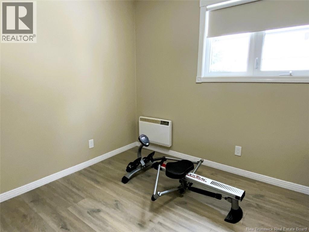 64 Chouinard Avenue, Edmundston, New Brunswick E3V 3L8 - Photo 8 - NB138710