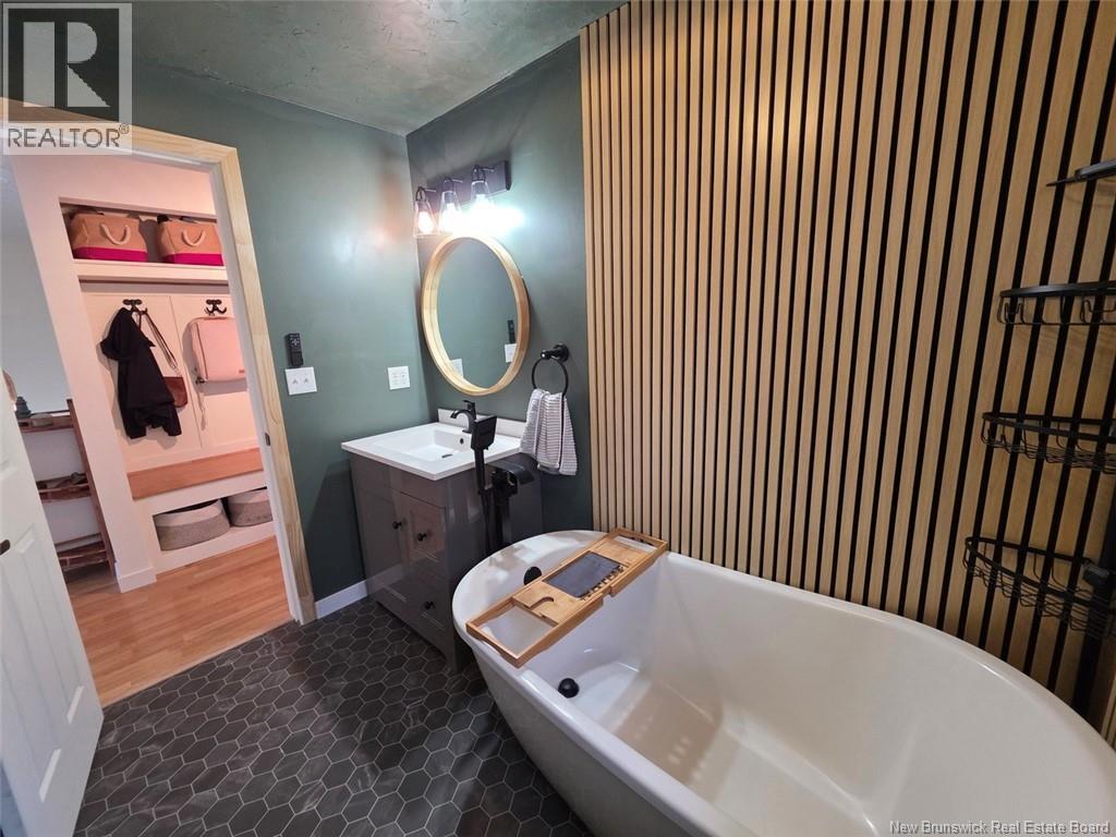 5722 Centrale Street, Lac Baker, New Brunswick  E7A 1N6 - Photo 22 - NB136788