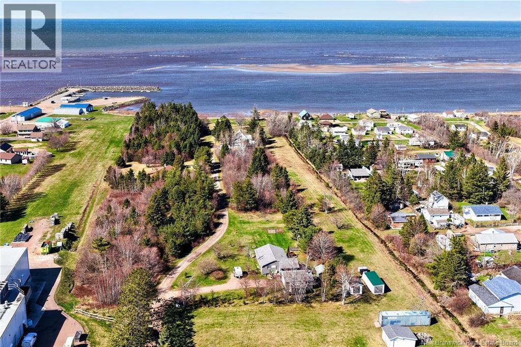 19 Des Lauriers Road, Grand-Barachois, New Brunswick  E4P 7G8 - Photo 45 - NB138587