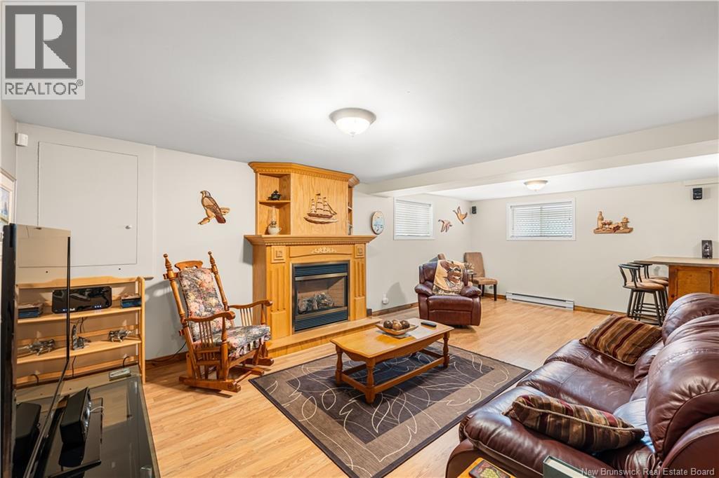 1725 Gowan Brae, Bathurst, New Brunswick  E2A 4X5 - Photo 36 - NB138817