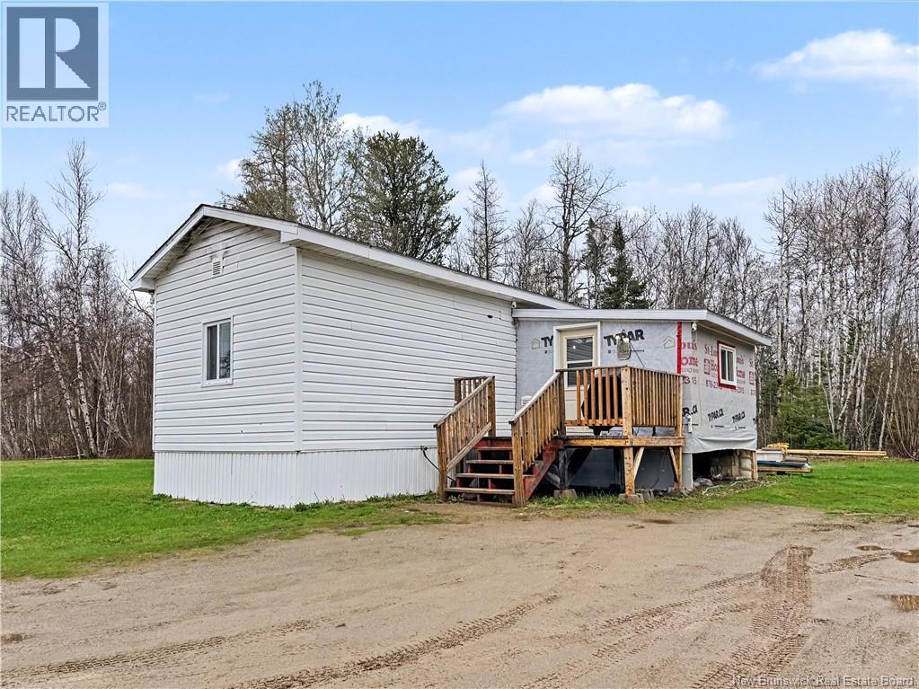 103 Saint Paul, Rogersville, New Brunswick E4Y 1V9 - Photo 4 - NB138923