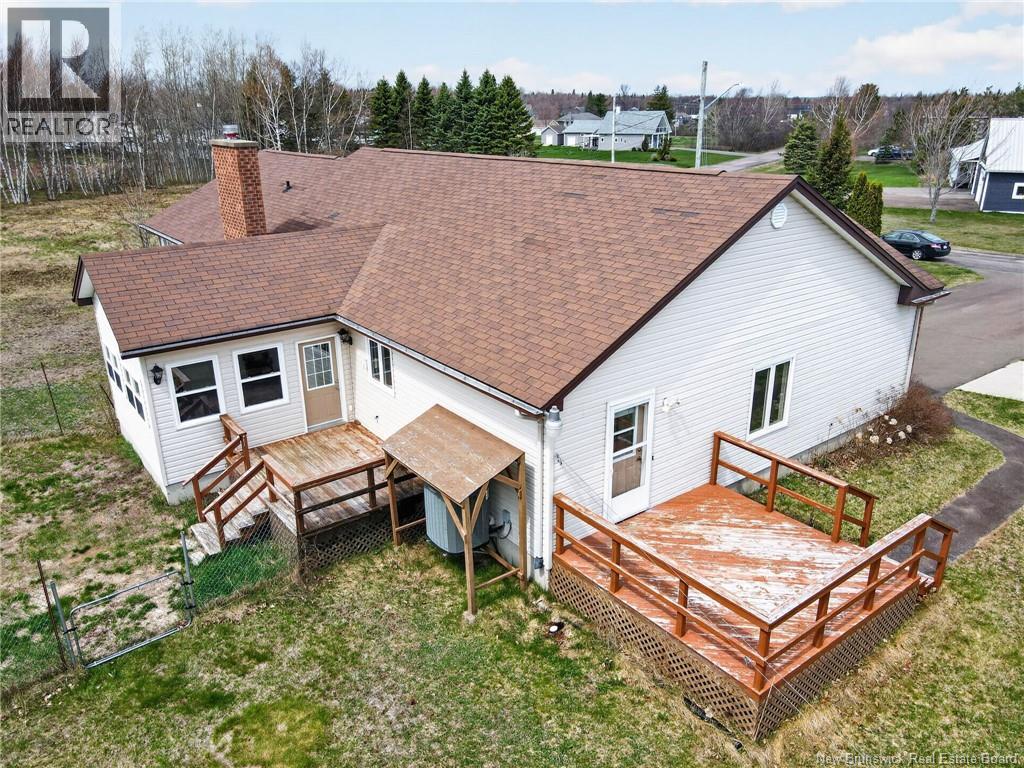35 Louis-Bourg, Bouctouche, New Brunswick  E4S 3N6 - Photo 46 - NB138581