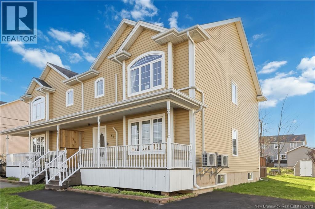 41 Candice Lane, Moncton, New Brunswick  E1G 0A6 - Photo 2 - NB138935