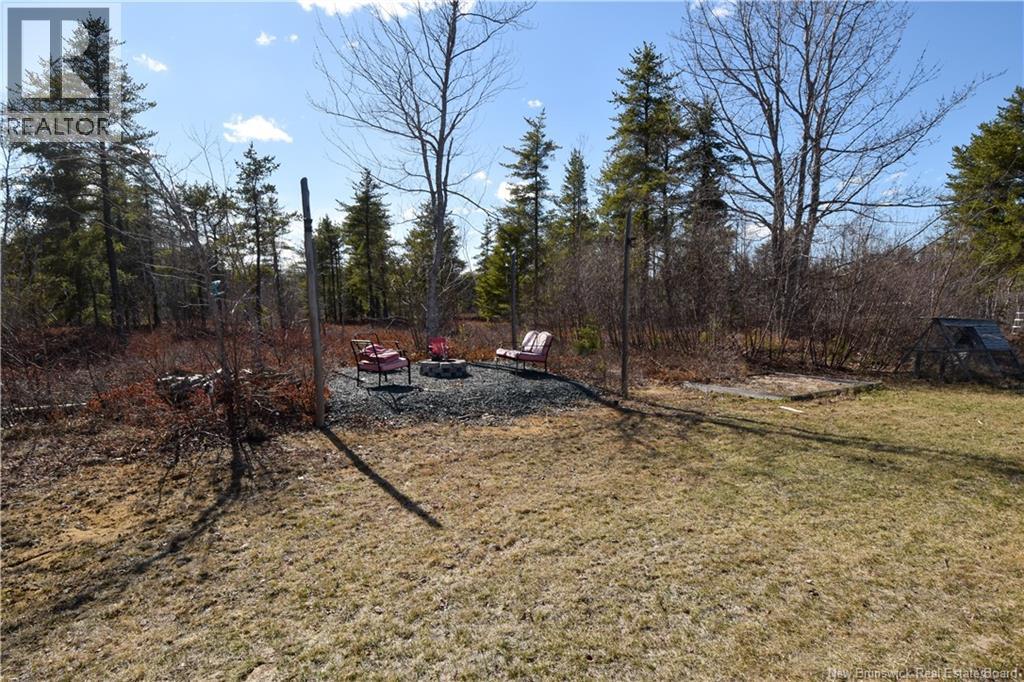 24 Norman, Pointe-À-Tom, New Brunswick  E1X 3W8 - Photo 5 - NB139041