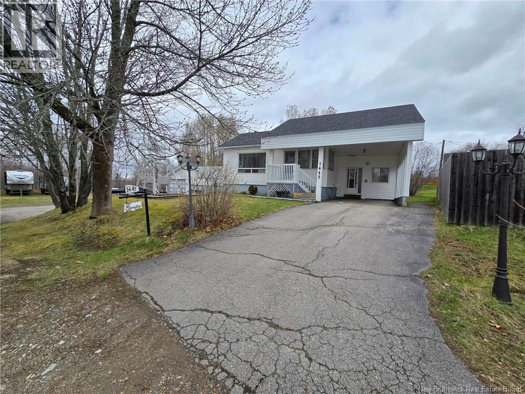 1443 Bridge, Bathurst, New Brunswick  E2A 4A5 - Photo 4 - NB139078