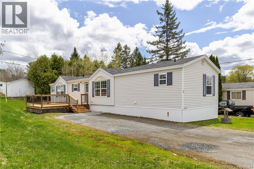 2 Veinot Street, Lincoln, New Brunswick