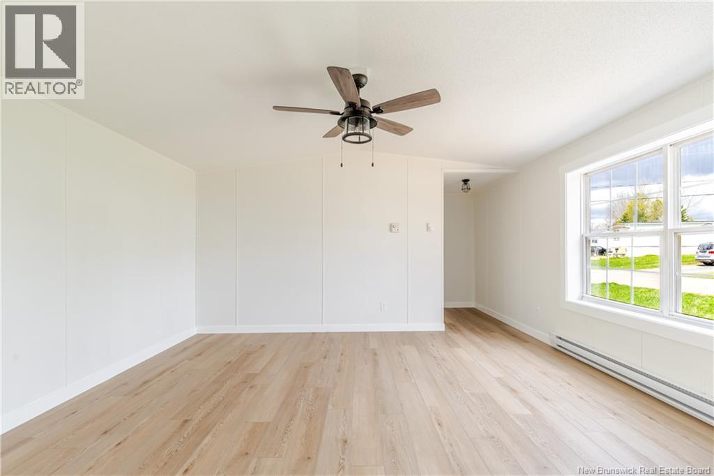 2 Veinot Street, Lincoln, New Brunswick  E3B 6T3 - Photo 21 - NB139055
