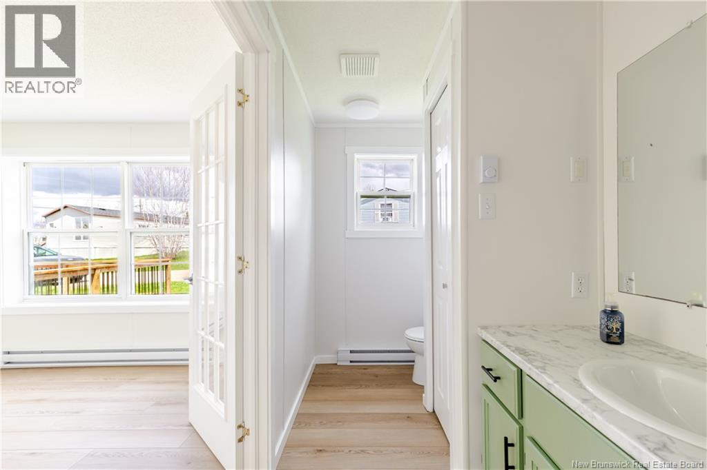 2 Veinot Street, Lincoln, New Brunswick  E3B 6T3 - Photo 27 - NB139055