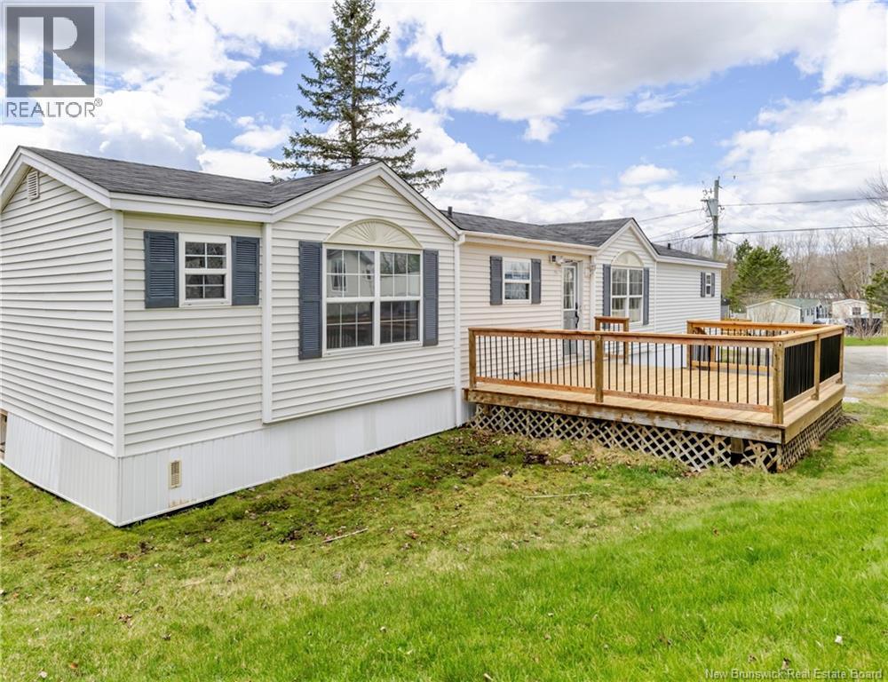 2 Veinot Street, Lincoln, New Brunswick  E3B 6T3 - Photo 38 - NB139055
